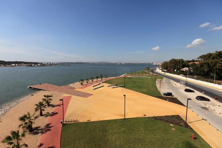 Apartamento Remodelado No Seixal เซชาล ภายนอก รูปภาพ