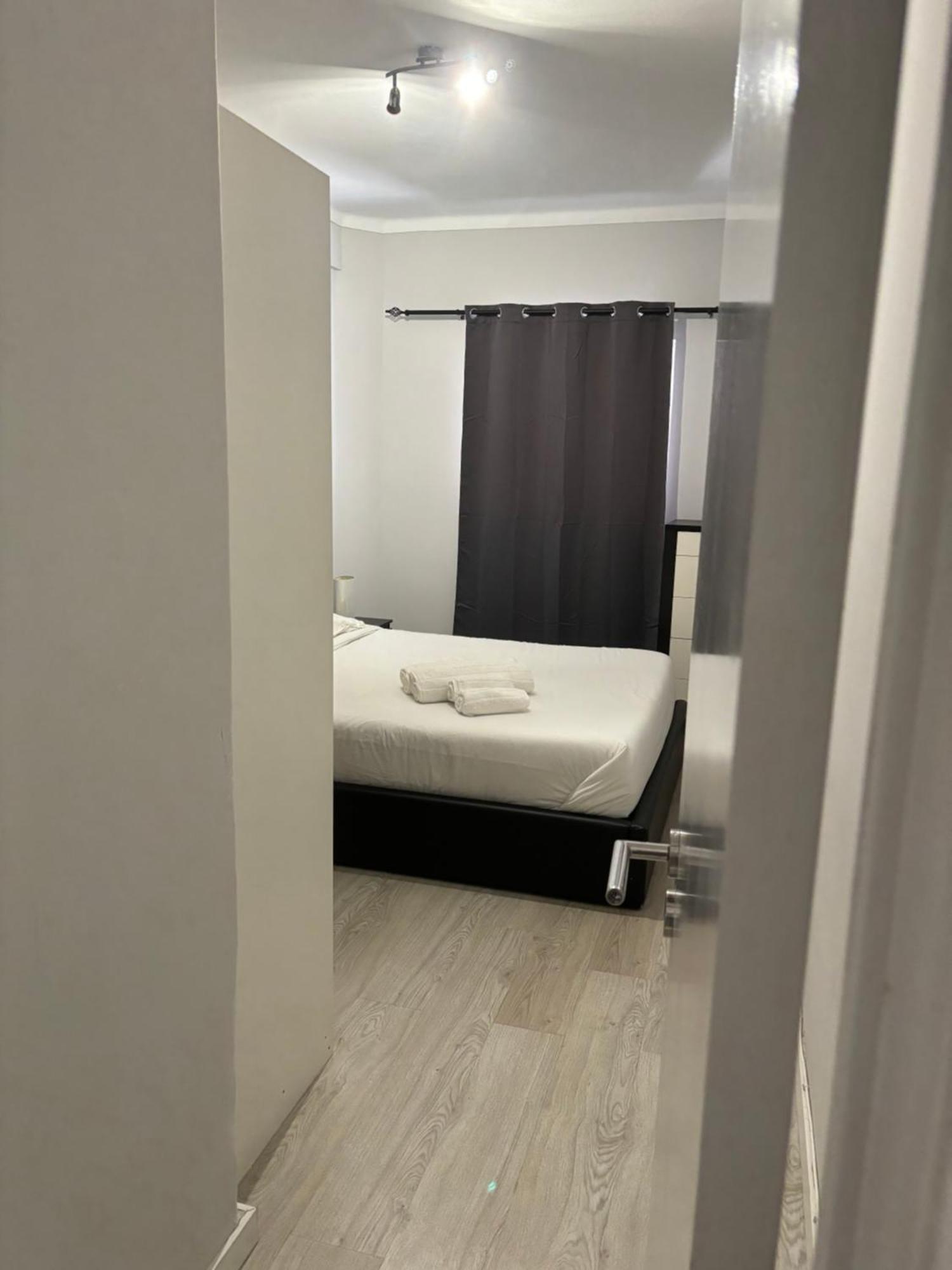 Apartamento Remodelado No Seixal Apartment เซชาล ภายนอก รูปภาพ